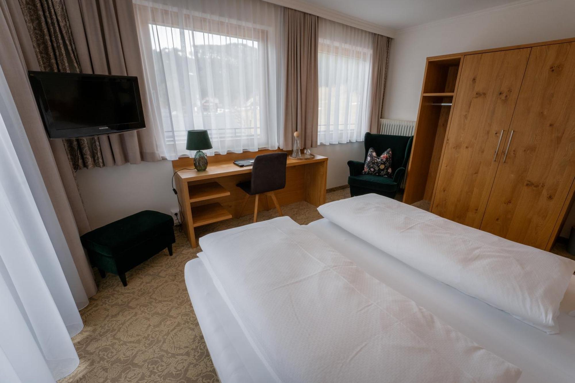 Pension Zirbenhof Ramsau am Dachstein Exterior foto