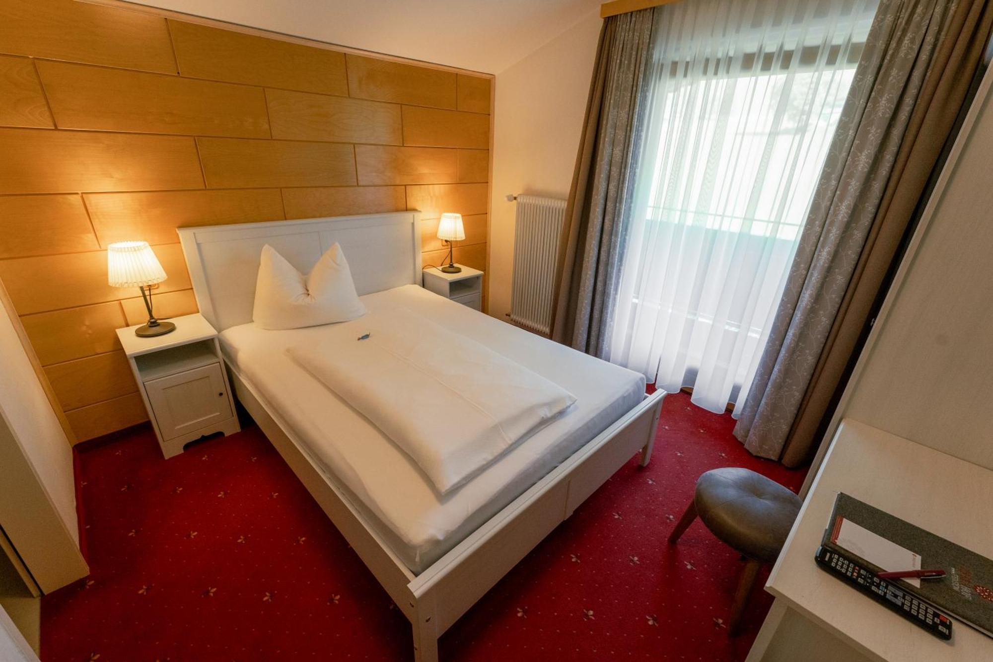 Pension Zirbenhof Ramsau am Dachstein Exterior foto